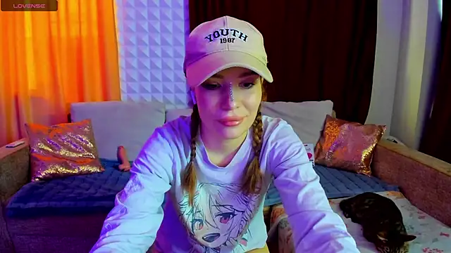 Eva purrr  online show from 05-14-26, 07:26