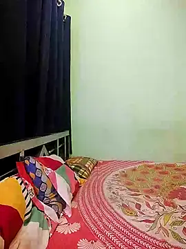 Snapshot of LoveLy-Soneya chatting on 03-14-26, 08:31 LoveLy-Soneya online show from 03-14-26, 08:31