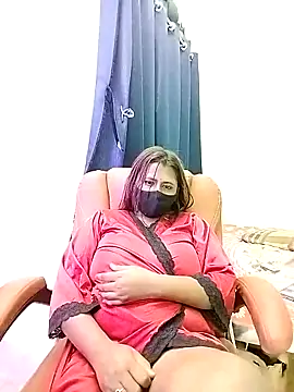 Snapshot of LoveLy-Soneya chatting on 03-28-26, 11:04 LoveLy-Soneya online show from 03-28-26, 11:04