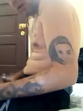 Snapshot of feoggt chatting on 01-09-26, 02:09 feoggt online show from 01-09-26, 02:09