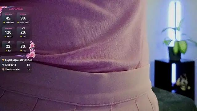 violetwluv online show from 11-15-25, 10:45