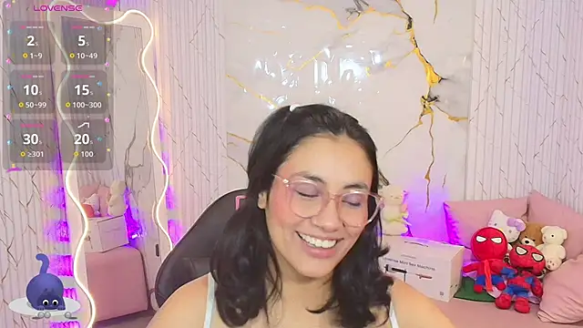 PEACHY TAY online show from 06-07-26, 11:36