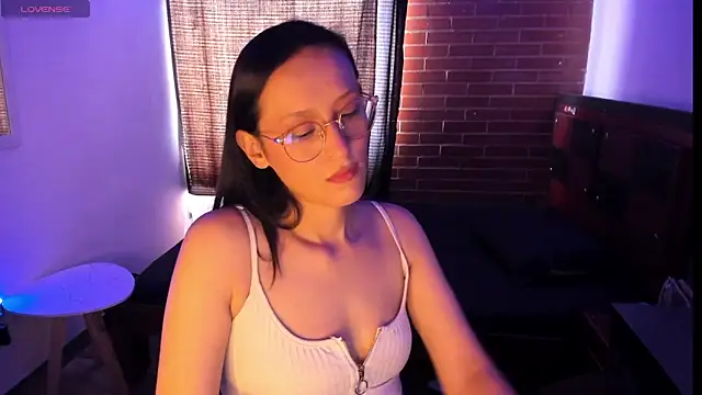 Samantha Devil online show from 11-25-25, 05:46