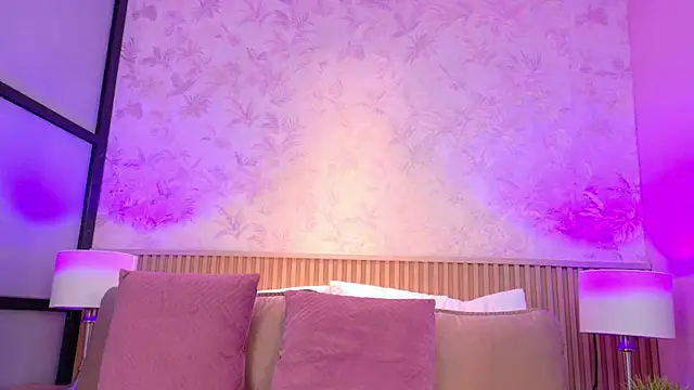 Snapshot of ValeriaMonet chatting on 07-15-26, 07:41 ValeriaMonet online show from 07-15-26, 07:41