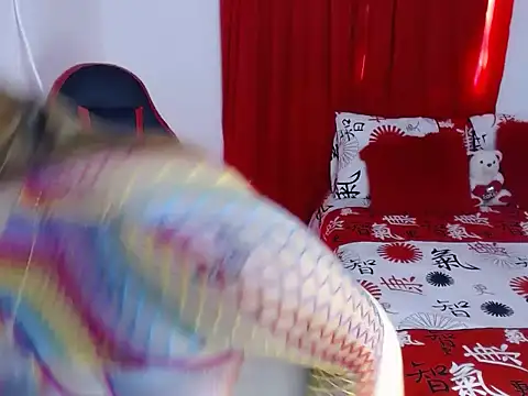 lesly 36 online show from 12-14-25, 05:51