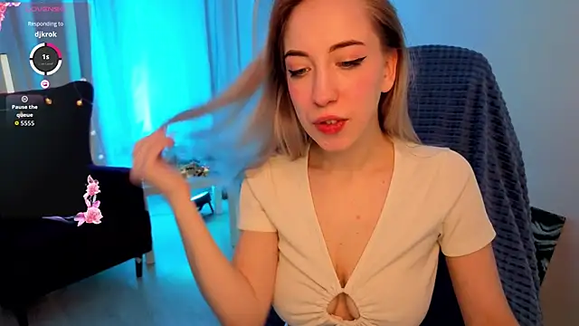 IsabelleBliz online show from 12-17-25, 05:46