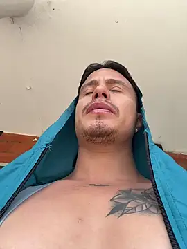 RaySullivan online show from 12-15-25, 04:22