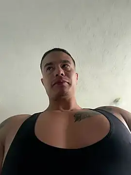 Snapshot of RaySullivan chatting on 02-11-26, 03:50 RaySullivan online show from 02-11-26, 03:50