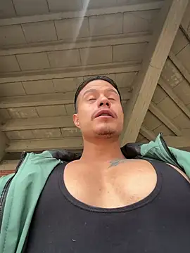 Snapshot of RaySullivan chatting on 02-23-26, 04:48 RaySullivan online show from 02-23-26, 04:48