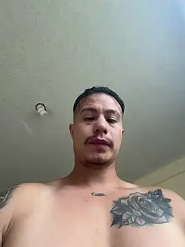 Snapshot of RaySullivan chatting on 03-03-26, 01:06 RaySullivan online show from 03-03-26, 01:06