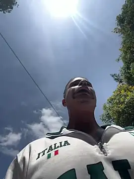 Snapshot of RaySullivan chatting on 03-04-26, 04:02 RaySullivan online show from 03-04-26, 04:02