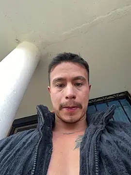 Snapshot of RaySullivan chatting on 03-20-26, 08:25 RaySullivan online show from 03-20-26, 08:25