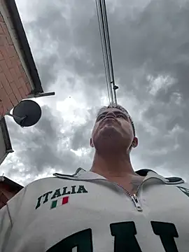 Snapshot of RaySullivan chatting on 03-30-26, 07:48 RaySullivan online show from 03-30-26, 07:48