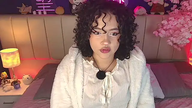  sarahRose online show from 05-07-26, 04:18