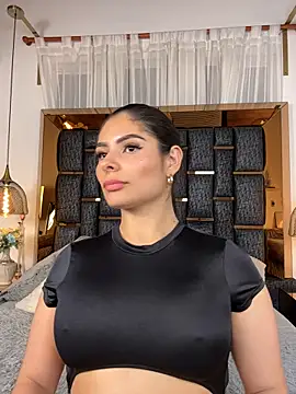 LINDA HYLTON online show from 11-12-25, 12:33