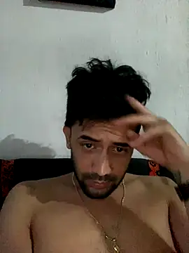 julian27ruiz online show from 11-04-25, 10:53