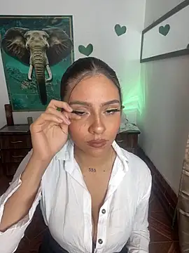 Snapshot of alisaa_jhons1 chatting on 02-13-26, 08:27 alisaa jhons1 online show from 02-13-26, 08:27