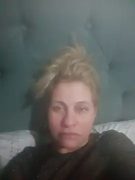 Snapshot of Eugenia08 chatting on 11-04-25, 11:26 Eugenia08 online show from 11-04-25, 11:26