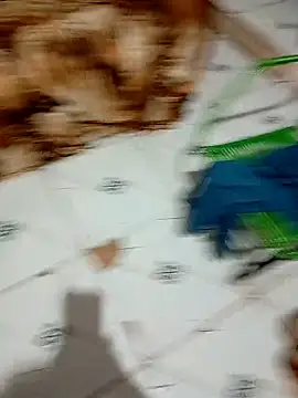 Snapshot of Cross3680 chatting on 11-17-25, 12:38 Cross3680 online show from 11-17-25, 12:38