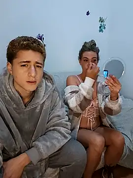 Snapshot of minervaystiven chatting on 11-06-25, 04:35 minervaystiven online show from 11-06-25, 04:35