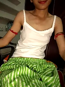 Snapshot of Isha_kumari_69 chatting on 04-19-26, 06:10 Isha kumari 69 online show from 04-19-26, 06:10