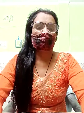 Snapshot of sanjana077 chatting on 11-09-25, 07:06 sanjana077 online show from 11-09-25, 07:06