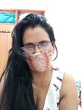Snapshot of sanjana077 chatting on 03-27-26, 09:10 sanjana077 online show from 03-27-26, 09:10