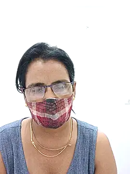 Snapshot of sanjana077 chatting on 03-30-26, 08:48 sanjana077 online show from 03-30-26, 08:48