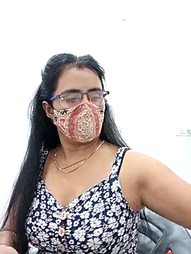 Snapshot of sanjana077 chatting on 04-07-26, 04:24 sanjana077 online show from 04-07-26, 04:24