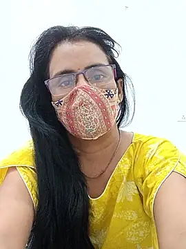 Snapshot of sanjana077 chatting on 04-19-26, 12:43 sanjana077 online show from 04-19-26, 12:43