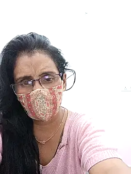 Snapshot of sanjana077 chatting on 04-19-26, 12:48 sanjana077 online show from 04-19-26, 12:48