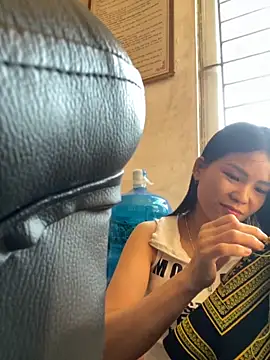 Beolulu online show from 11-23-25, 06:24