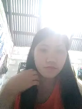 Snapshot of JuicyKittie20 chatting on 11-05-25, 02:06 JuicyKittie20 online show from 11-05-25, 02:06