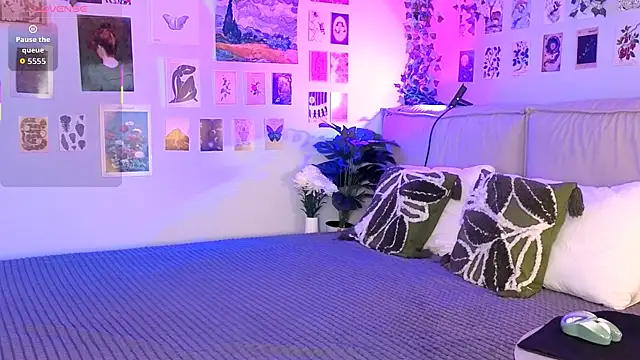 CindyMoriLove online show from 05-08-26, 05:46