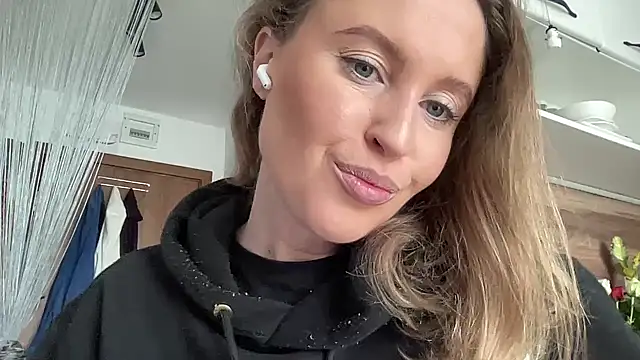 Ameli8 online show from 03-05-26, 09:38