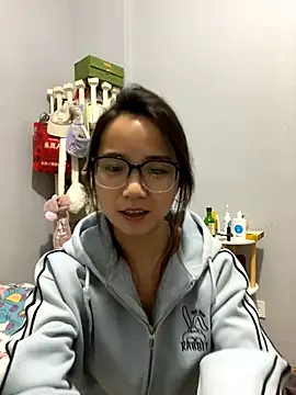 Hmm 0303 online show from 11-27-25, 02:30