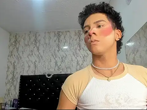 Lovers Spicy online show from 11-22-25, 07:02