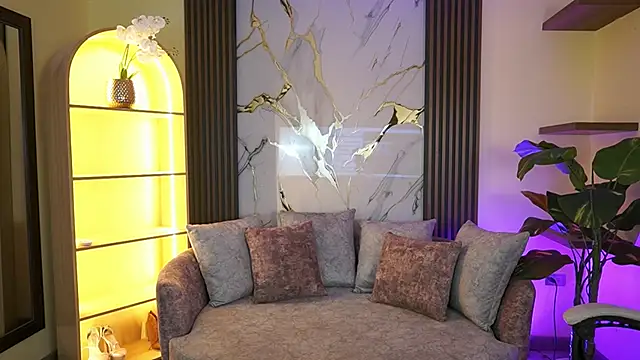 TessaaFox online show from 03-23-26, 12:20