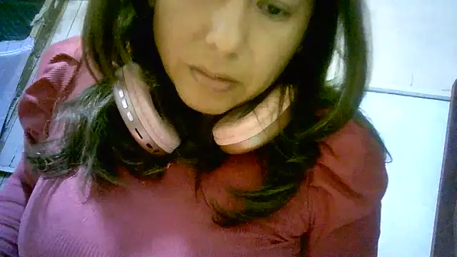 Zulreyna online show from 06-20-26, 05:10