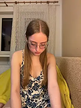 EveLunny online show from 01-07-26, 03:09