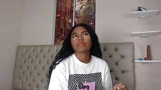 Snapshot of mila_sophia chatting on 11-07-25, 01:55 mila sophia online show from 11-07-25, 01:55