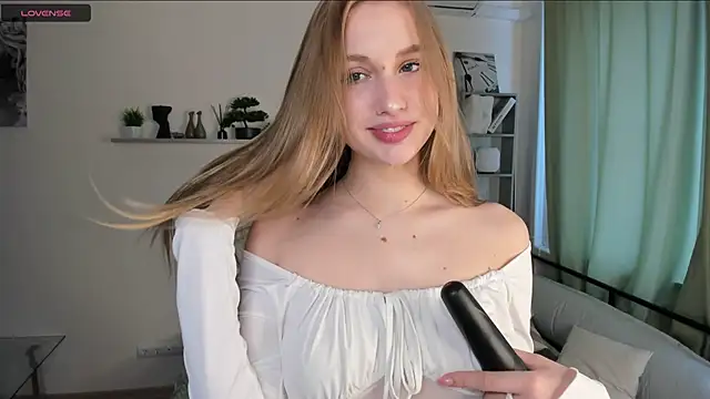 TawnyaVanschaick online show from 05-01-26, 10:20