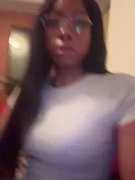 Snapshot of SwissMirelle chatting on 11-07-25, 07:14 SwissMirelle online show from 11-07-25, 07:14