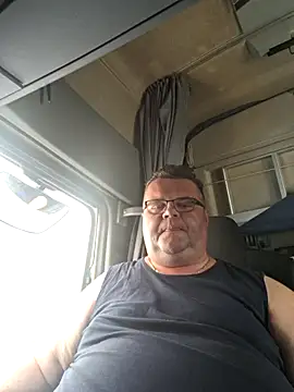 Grase44 online show from 05-17-26, 11:39
