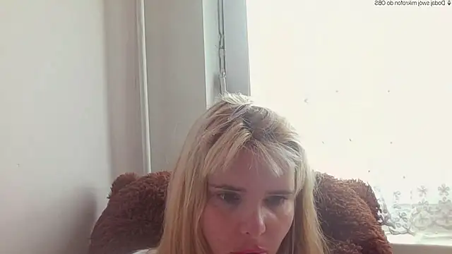 HornyElena online show from 05-15-26, 12:01