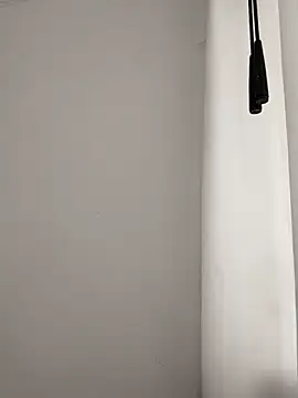 LuluuBerry online show from 11-26-25, 06:09