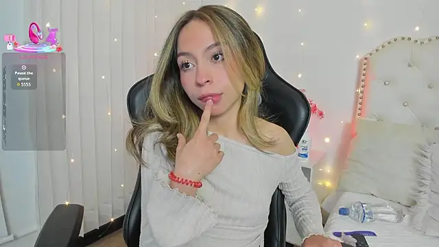 LuluuBerry online show from 02-03-26, 11:32