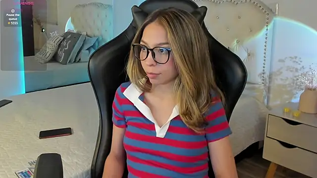 LuluuBerry online show from 02-05-26, 11:09