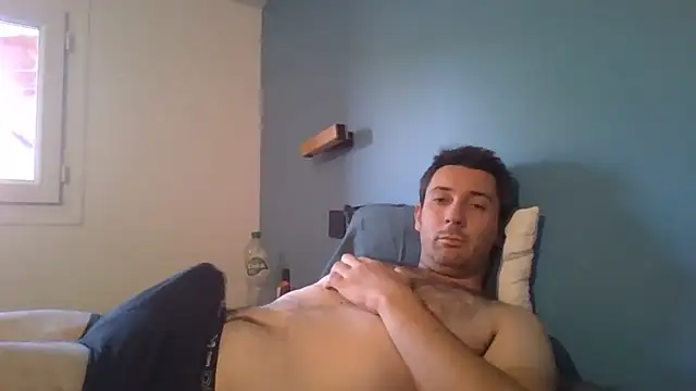 Snapshot of Paul69sb chatting on 07-19-26, 07:23 Paul69sb online show from 07-19-26, 07:23