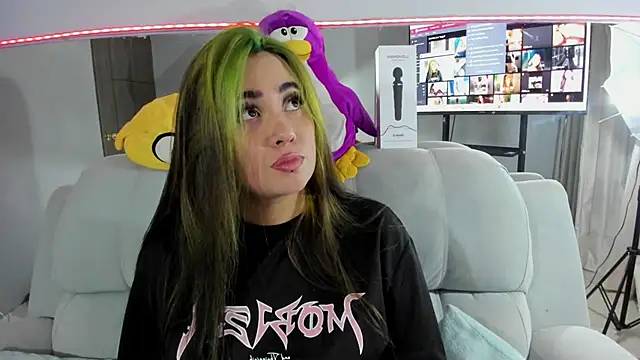 Lilith Zenith  online show from 11-07-25, 04:45